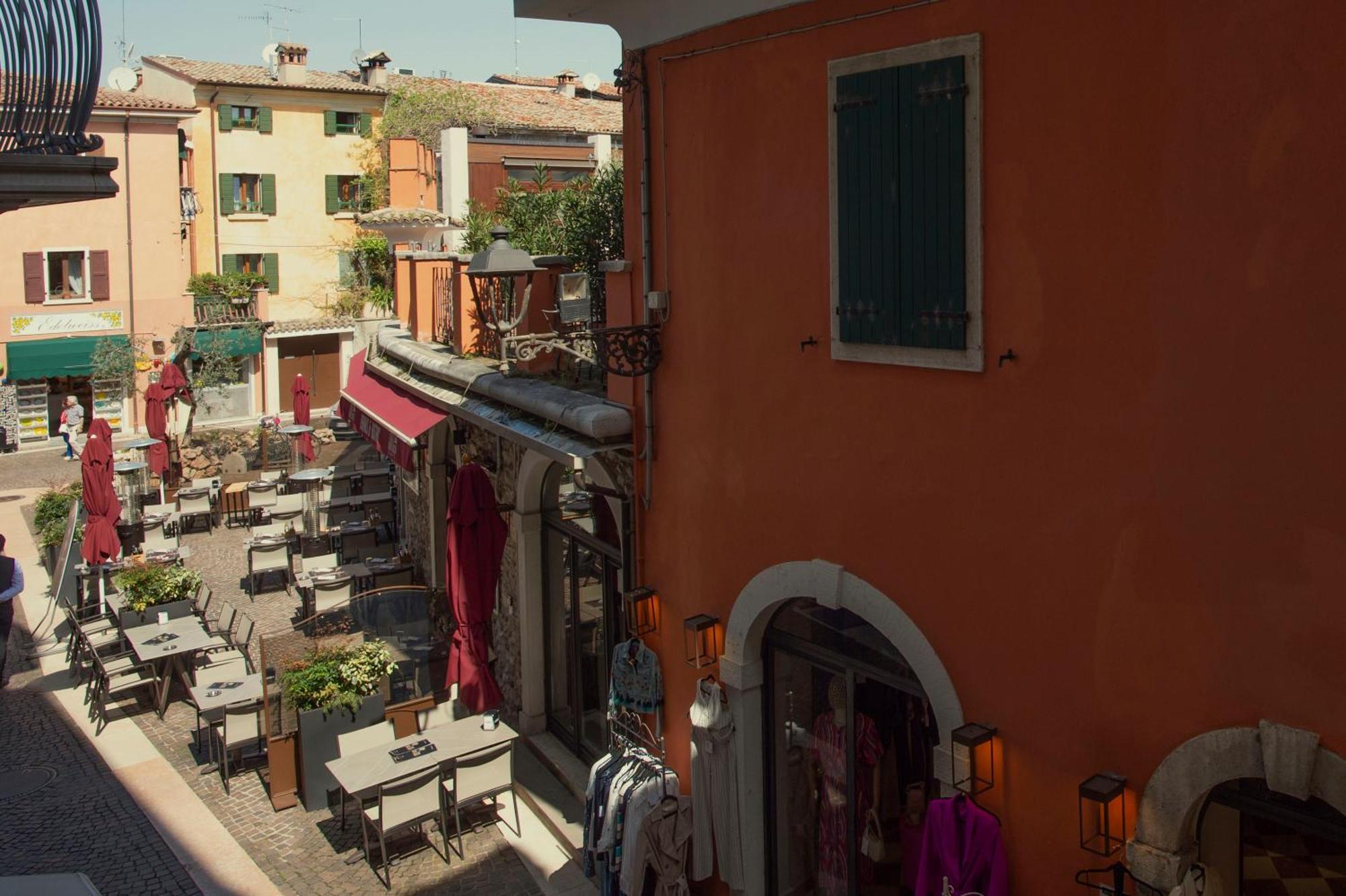 Appartamenti La Grotta Bardolino Kültér fotó