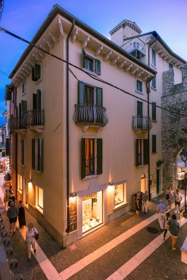 Appartamenti La Grotta Bardolino Kültér fotó